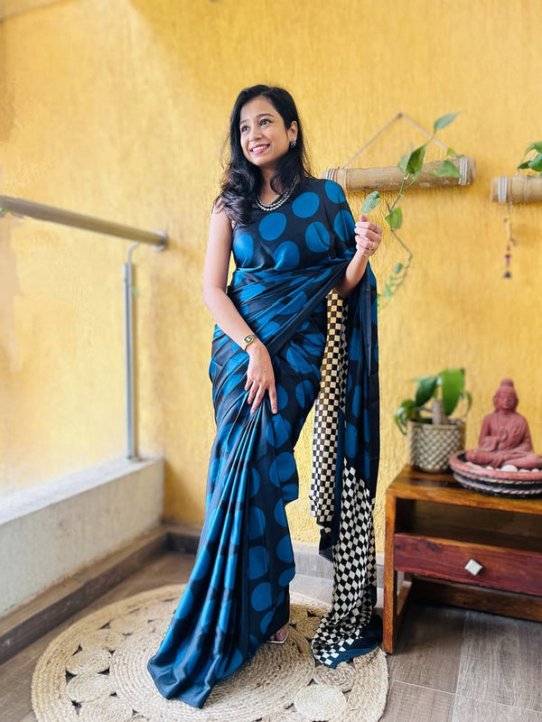 Beautifull Blue And Black Stripted Saree